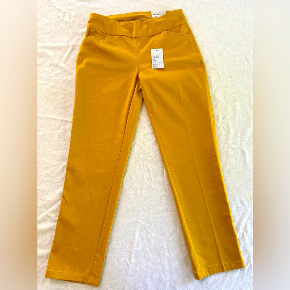 Croft and Barrow Yellow Dress Pants Size 6
